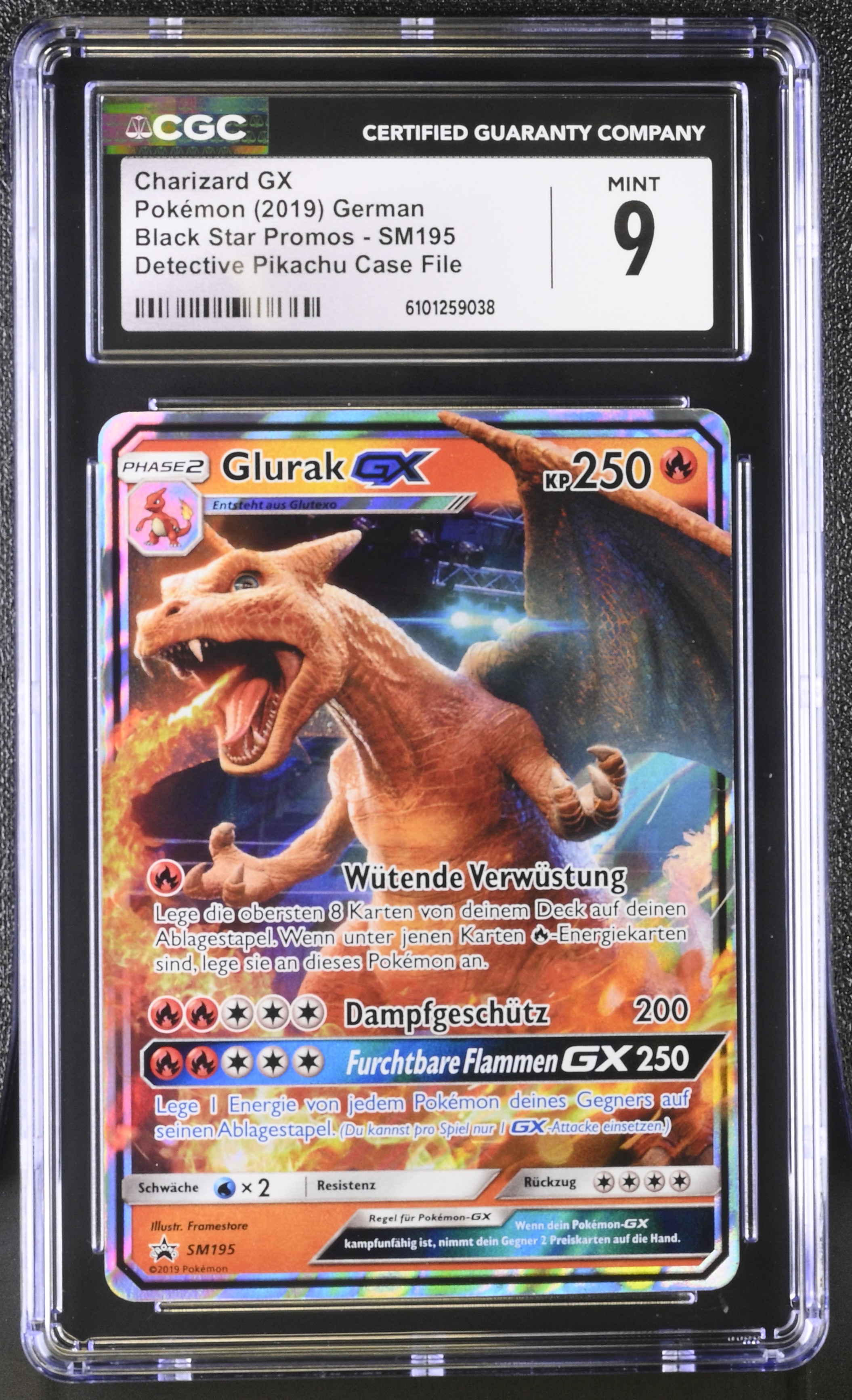 Charizard GX - SM 195 - German - CGC 9
