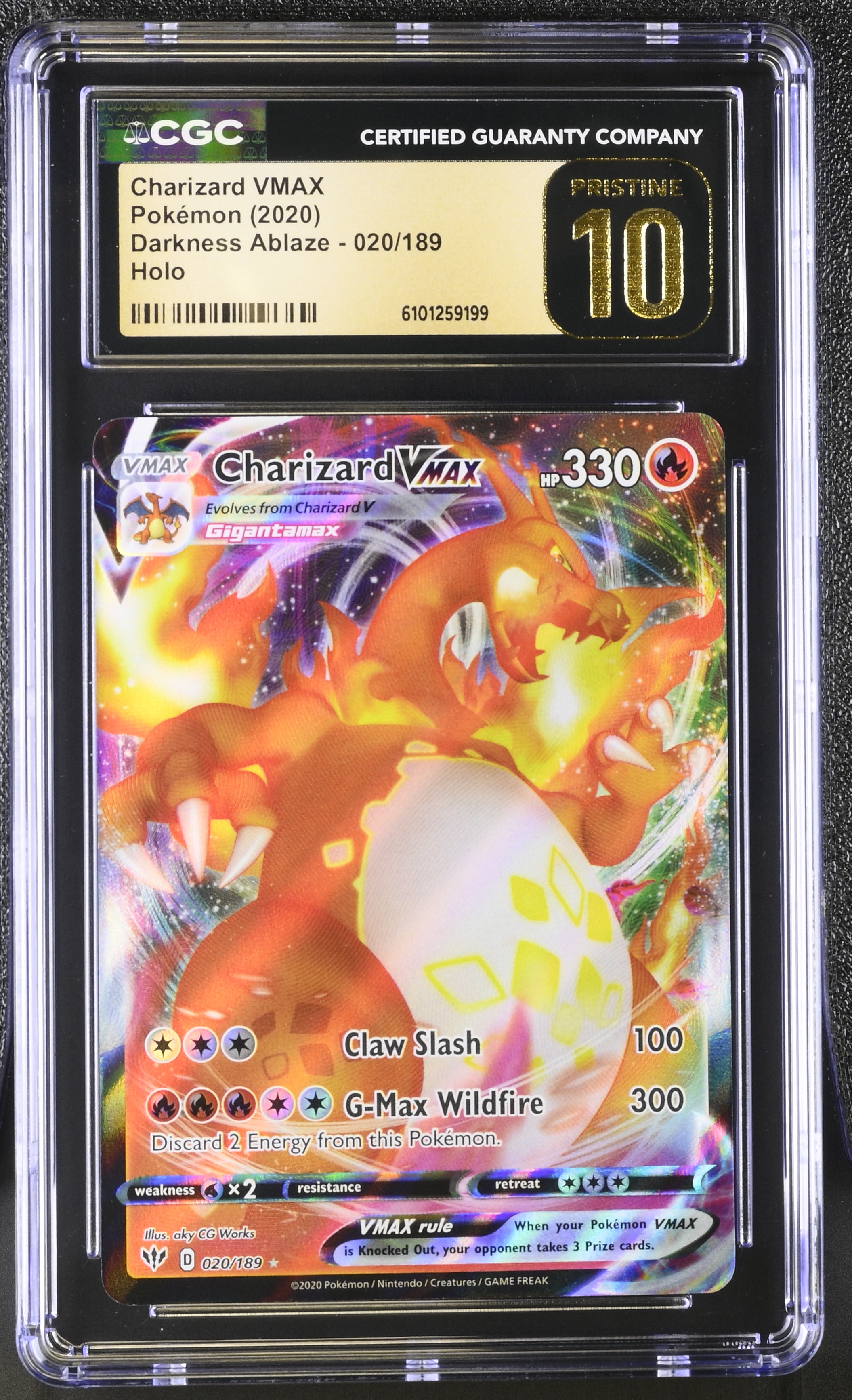 Charizard VMAX - DAA 20 - English - CGC 10 