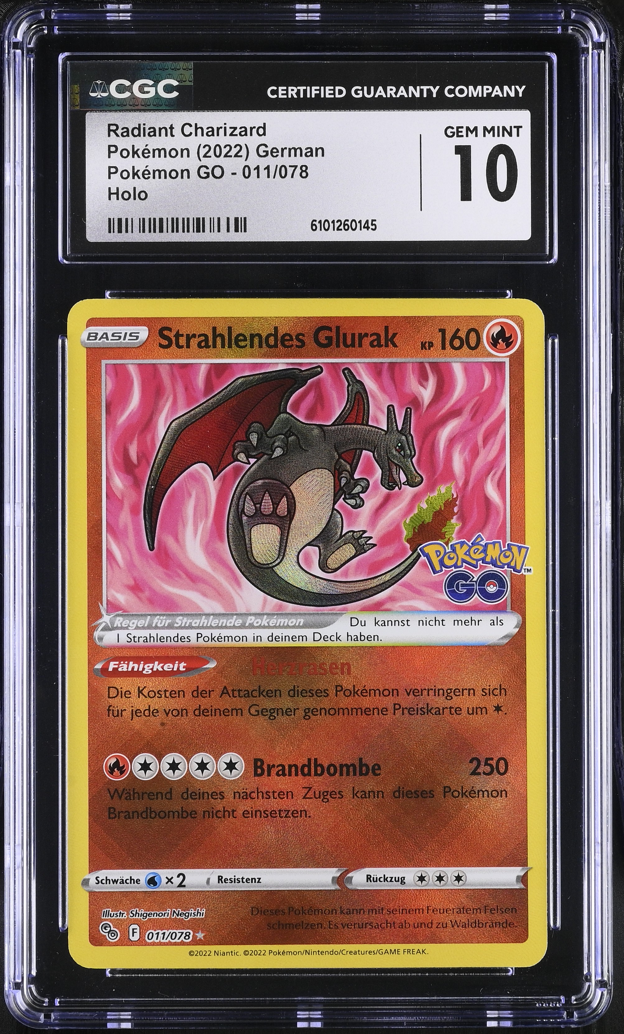 Radiant Charizard - PGO 11 - German - CGC 10 