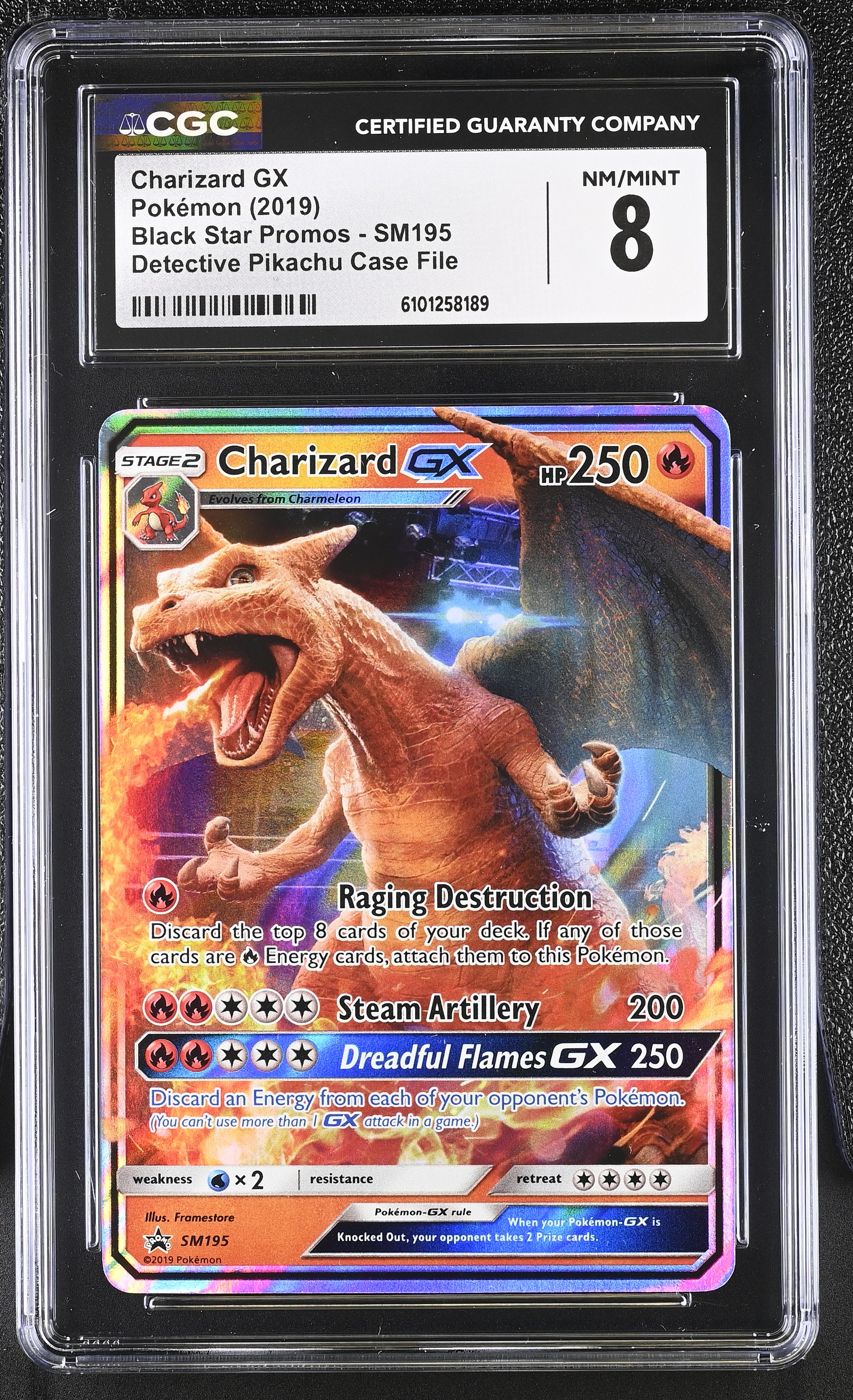 Charizard GX - SM 195 - English - CGC 8