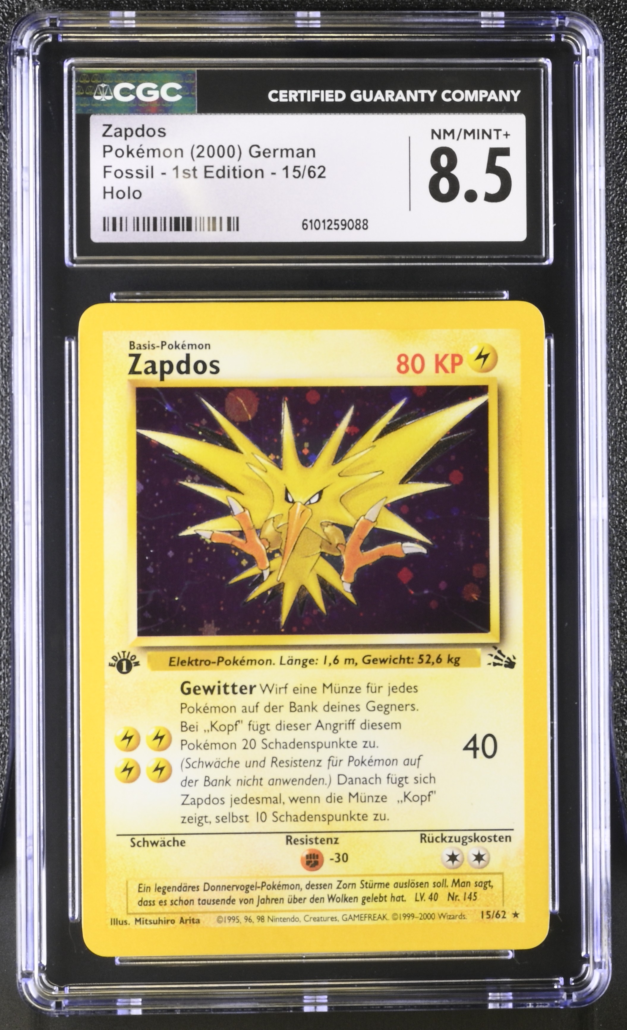 Zapdos - FO 15 - German - CGC 8.5 