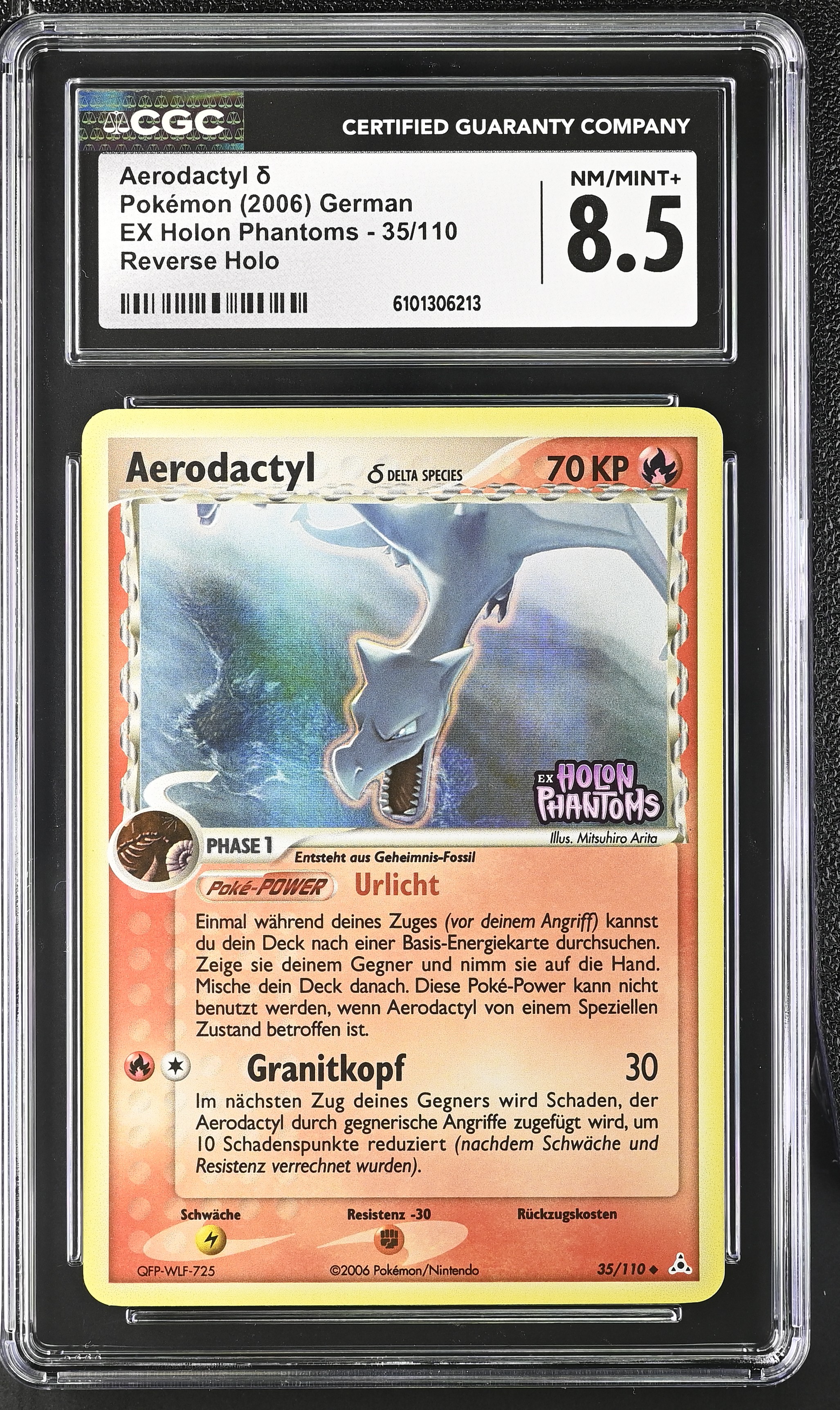 Aerodactyl ? Delta Species - HP 35 - German - CGC 8.5 
