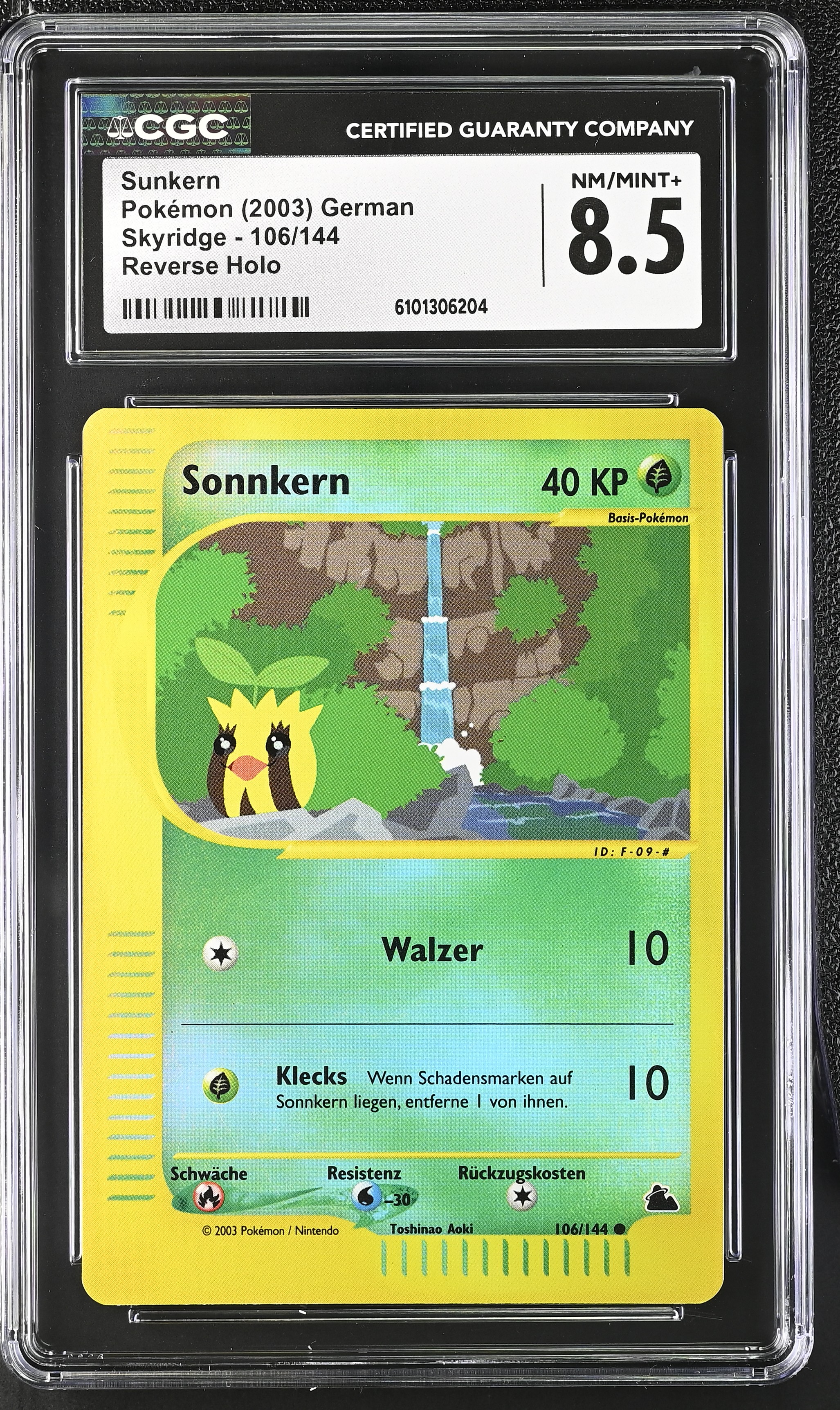 Sunkern - SK 106 - German - CGC 8.5 